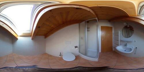 Dachgeschoss DU/WC - 