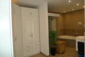 Ankleide und Badeimmer - 