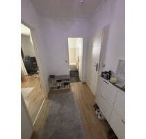 Helle 3-Zimmer-Wohnung mit Balkon in ruhigem Mehrfamilienhaus in Kelkheim - provisionsfrei - Kelkheim am Taunus