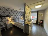 Schlafzimmer II im EG - 