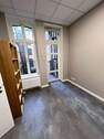 kleines Office mit Balkon zum Innenhof - 