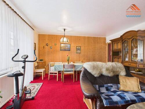 Wohnzimmer mit Essbereich - 