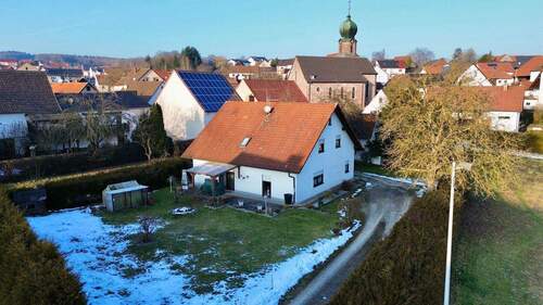 Außenansicht - Wohlfühlhaus mit Kamin, Terrasse und durchdachtem Grundriss