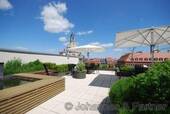 Dachterrasse mit Blick zur Frauenkirche - 