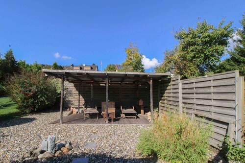 Überdachter Freisitz - 