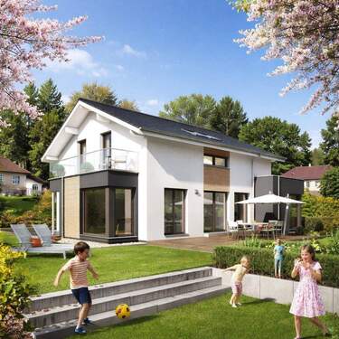 Moderne Villa im Frühling mit spielenden Kindern - Bien-Zenker: Individuelles Hauskonzept im beliebten Hamburger Stadtteil - Wellingsbüttel