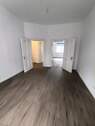 Schlafzimmer mit Zugang zur Küche - 