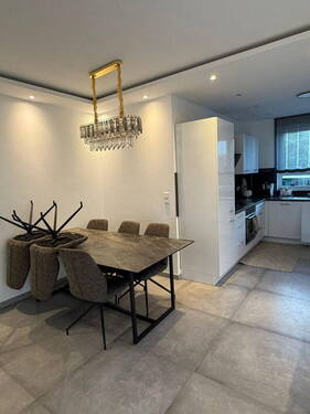 Bild 2 - 4 Zimmer Etagenwohnung zur Miete in Erlensee