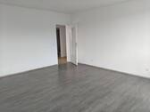 Wohnzimmer 4 - Etagenwohnung mit 83,00 m&sup2; in Gelsenkirchen zur Miete
