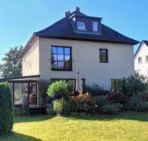 Charmantes Einfamilienhaus auf parkähnlichem Grundstück mit altem Baumbestand - Braunschweig Ölper