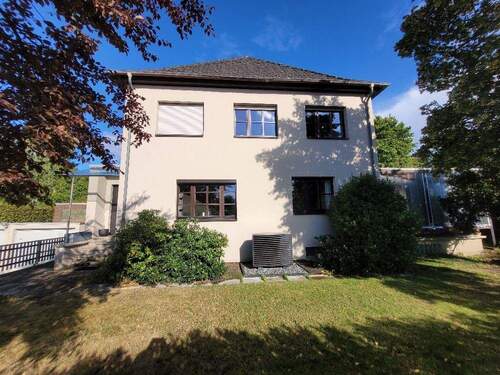 Ansicht vorne - 7 Zimmer Einfamilienhaus in Braunschweig