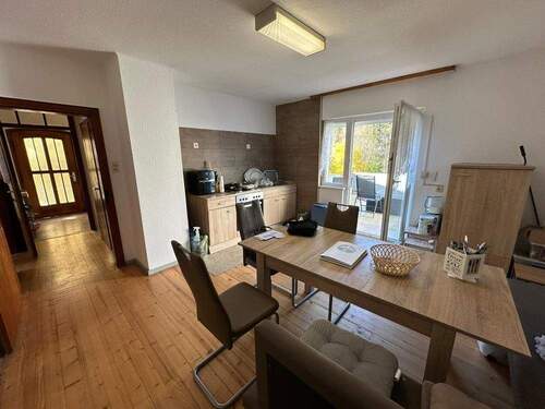 Bild 2 - 5 Zimmer Mehrfamilienhaus, Wohnhaus zum Kaufen in Eppenbrunn