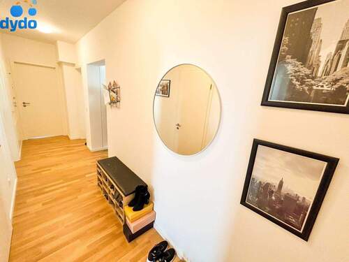 Flur (2) - 3 Zimmer Etagenwohnung zur Miete in Berlin