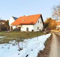 Zwei Häuser - ein Grundstück - vielfältige Möglichkeiten für Generationen - Oberthulba Frankenbrunn