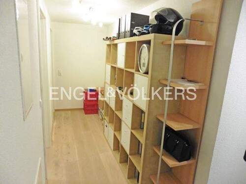 Großzügiger Flurbereich - Etagenwohnung mit 77,00 m&sup2; in Ofterdingen zur Miete