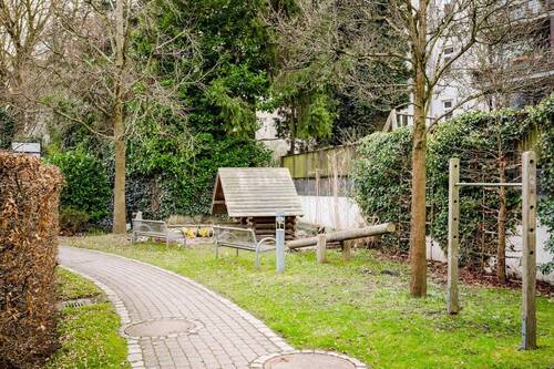 Spielplatz im Innenhof - 