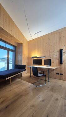 Zimmer 2 - 