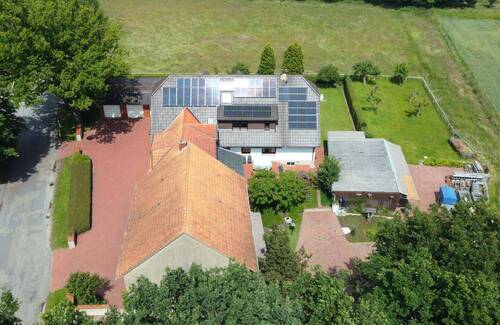 Luftbild - 7 Zimmer Einfamilienhaus in Mettingen
