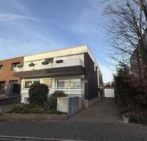 Dreifamilienhaus mit vermieteten Eigentumswohnungen auf Erbbaurechtsgrundstück - Herten Langenbochum