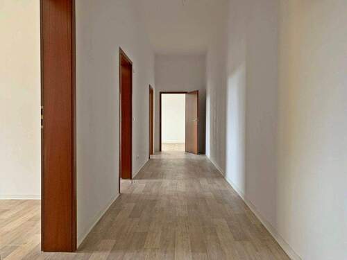 Flur Ansicht - 2 Zimmer Etagenwohnung in Döbeln