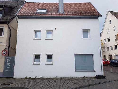 Bild 2 - 6 Zimmer Mehrfamilienhaus, Wohnhaus zum Kaufen in Schwäbisch Gmünd