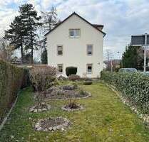 Saniertes und sehr gepflegtes Wohnhaus in guter Innenstadtlage - Döbeln