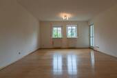 Wohnzimmer (1) - 2 Zimmer Etagenwohnung in Passau