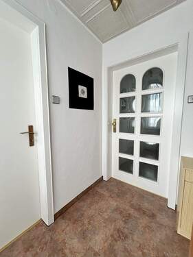 Eingang Wohnung DG - 