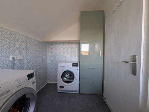 PXL_20251003_094229572~2.jpg - 