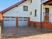 Doppelgarage mit direktem Hauszugang - 5 Zimmer Einfamilienhaus in Neustadt bei Coburg