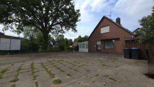 Parkplatz (Bauplatz) 2 - 