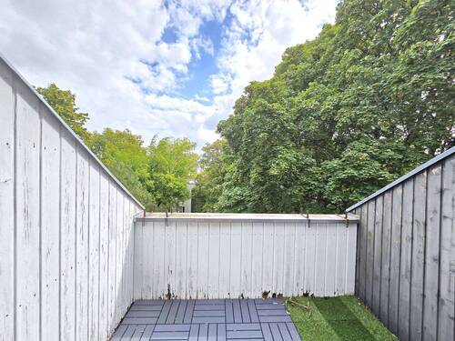 Balkon - 2 Zimmer Etagenwohnung in Berlin