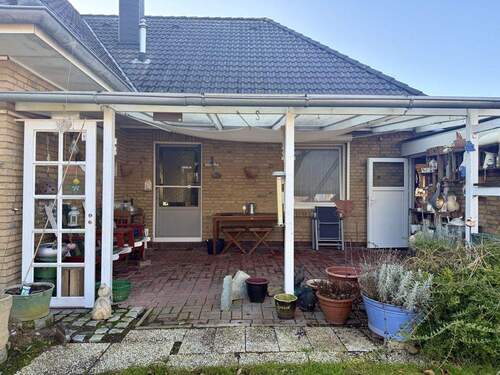 überdachte Terrasse - 