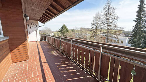 Balkon - 6 Zimmer Einfamilienhaus in Sonnenbühl / Genkingen
