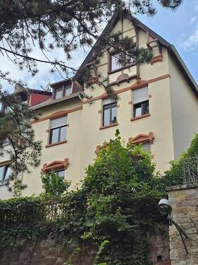 Außenansicht - Mietwohnung Am Triller - 450,00 EUR Kaltmiete, ca.  77,00 m² Wohnfläche