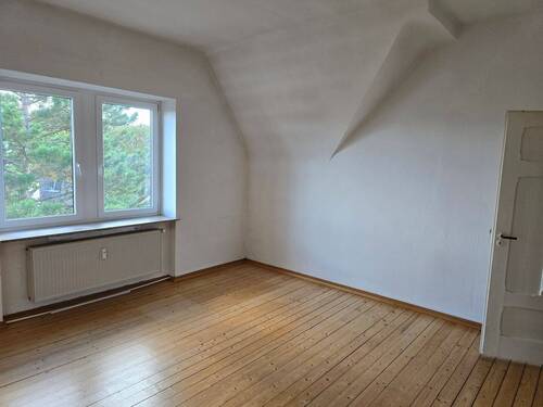 Zimmer 2 - 
