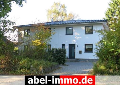 Foto ähnlich mit Extras - Bramfeld: Neubau-Stadthaushälfte in ruhiger Lage