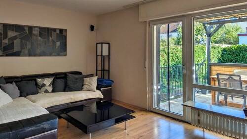 Wohnzimmer - Reihenendhaus am Wetterpark Licht, Ruhe und Energieeffizienz vereint. Mit Garten, Garage, Carport und Balkon.