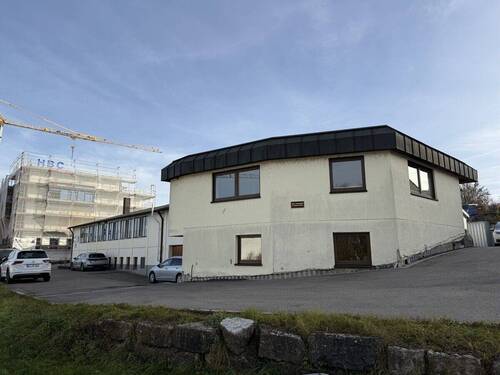 Gebäude - Halle zum Kaufen in Crailsheim