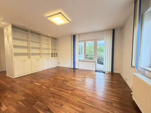 Raum 2 - 2 Zimmer Etagenwohnung zum Kaufen in Wiesenbach