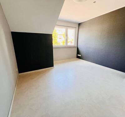 Büro/Kinderzimmer 2 - 