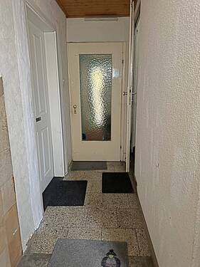 eg flur.JPG - Mehrfamilienhaus, Wohnhaus mit 210,00 m² in Bamberg zum Kaufen