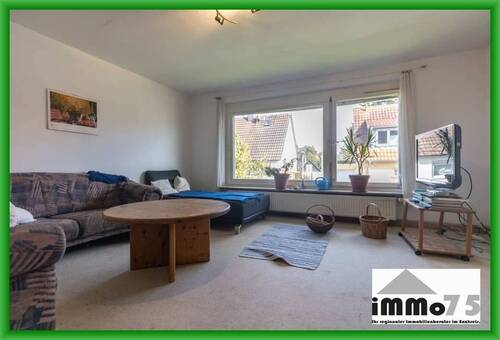 Wohnzimmer - 6 Zimmer Einfamilienhaus in Maulbronn