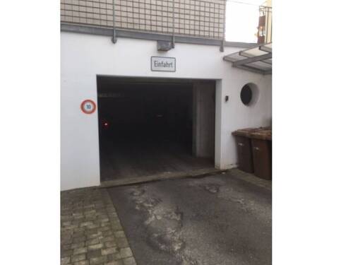 Zufahrt Garage - 