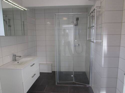 IMG_7908.JPG - 4 Zimmer Mehrfamilienhaus, Wohnhaus in Schwentinental