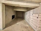 Tiefgaragenstellplatz - 