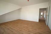 Zimmer 2 - 