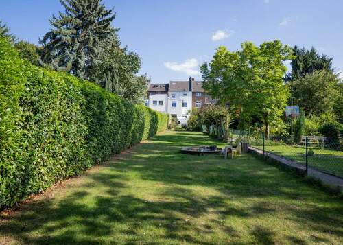 Garten - Einfamilienhaus mit 198,00 m² in Neuss zum Kaufen