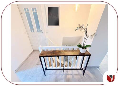 Hell und modern – Obergeschoss zum Wohlfühlen - 