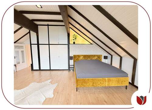 Highlight des Hauses: Giebelzimmer im OG mit Blick - 